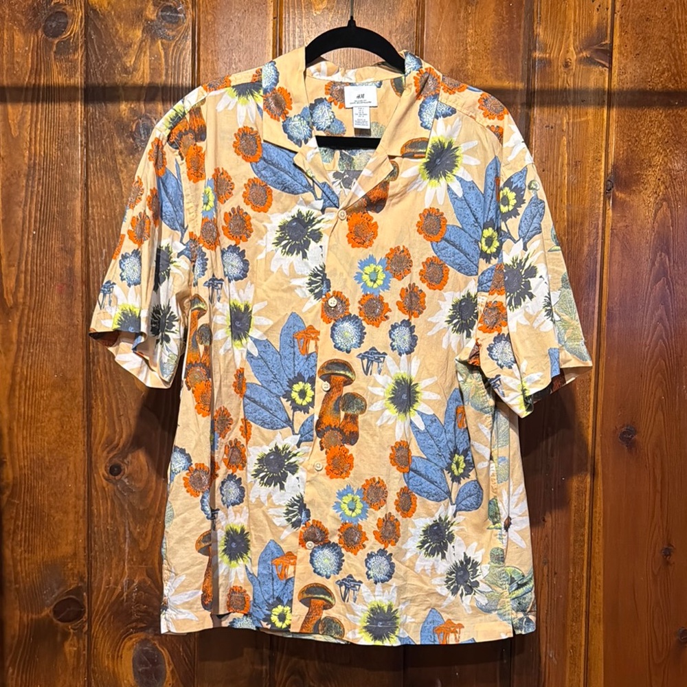 H&M Orange and Blue Casual Button Down Shirt with Retro Floral Print